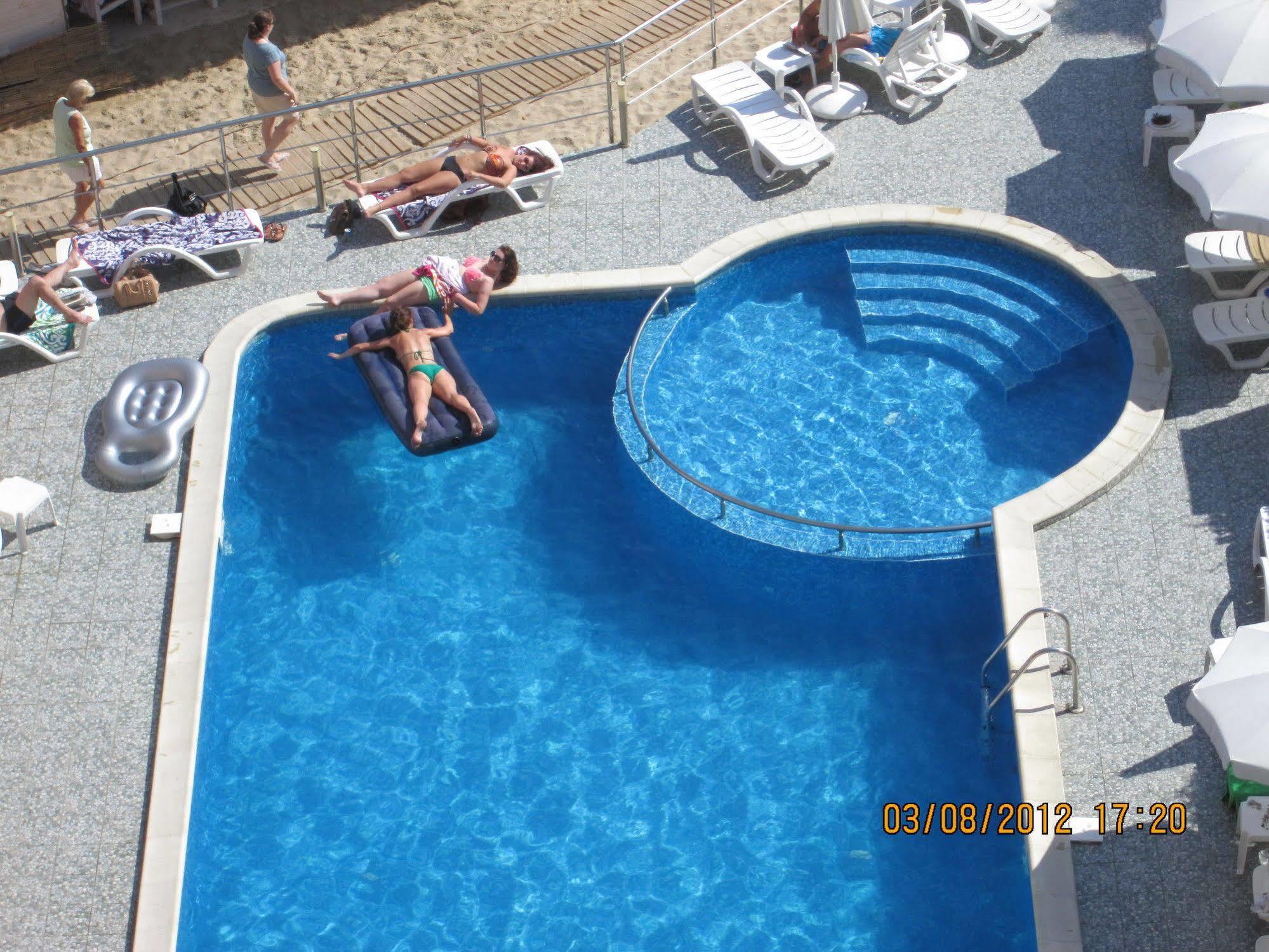 Sunny Bay Aparthotel Sunny Beach Exterior foto